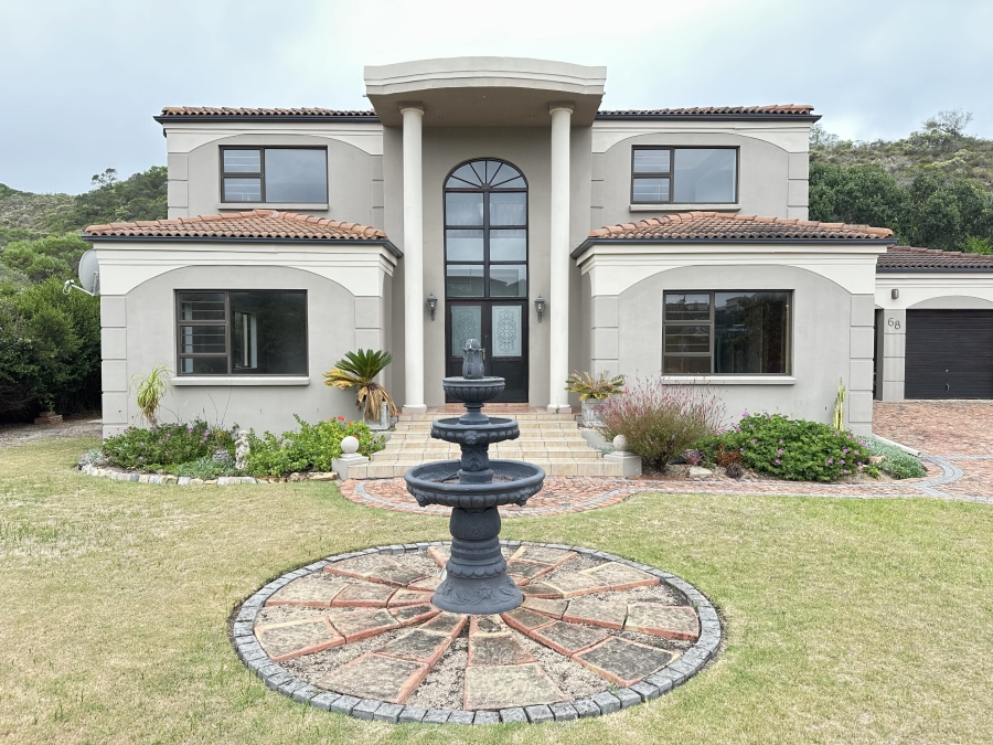 4 Bedroom Property for Sale in Cola Beach Western Cape